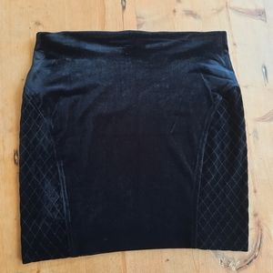 Prada Black Velvet Skirt/ Size 8 to 10